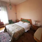 Appartamento In Casa Collinare Panoramica